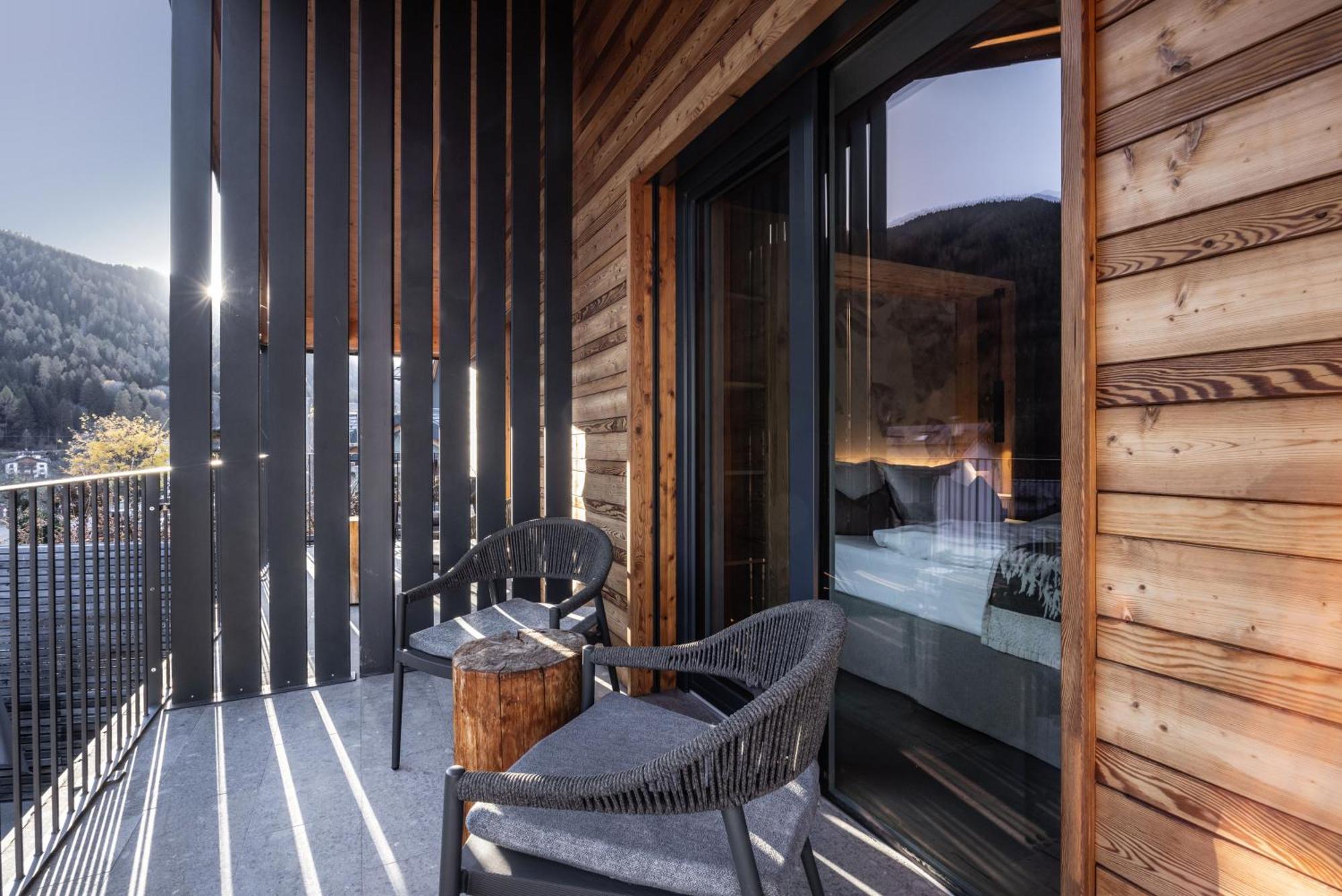 Hotel Ravelli Luxury Spa Медзана Екстериор снимка